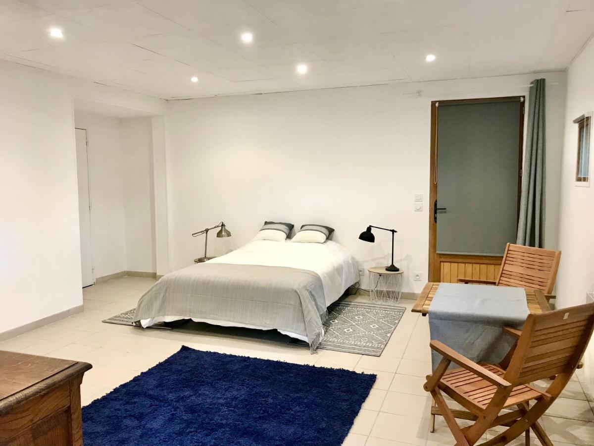 Le Moulin Apartment Mesland Bagian luar foto